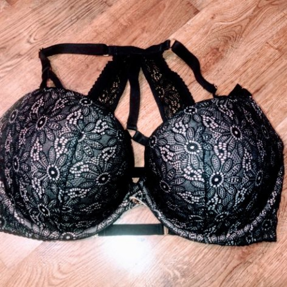 Victorias Secret push up bra